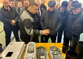 17-18 ноября на базе филиала «Завод Энергооборудование» ОАО «Белсельэлектросетьстрой» состоялось выездное заседание Совета холдинга «Белэнергострой холдинг».