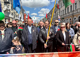 Поздравляем с Днём Великой Победы