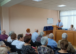 10 августа для ветеранов-энергетиков была организована торжественная встреча, посвященная Дню строителя!